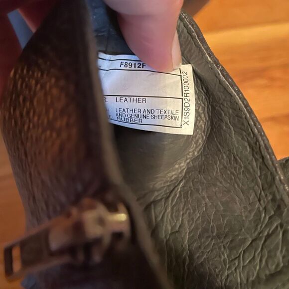 UGG | cosima black leather studded high heel ankle boots 8 - Picture 14 of 15